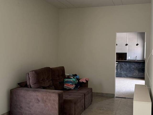 #EV0003 - Casa para Venda em Araguari - MG