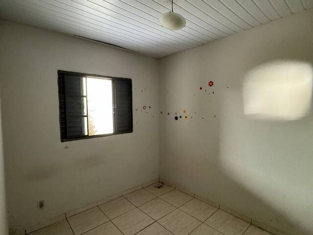 #EV0001 - Casa para Venda em Araguari - MG
