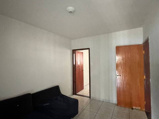 #EA0006 - Casa para Locação em Araguari - MG - 3
