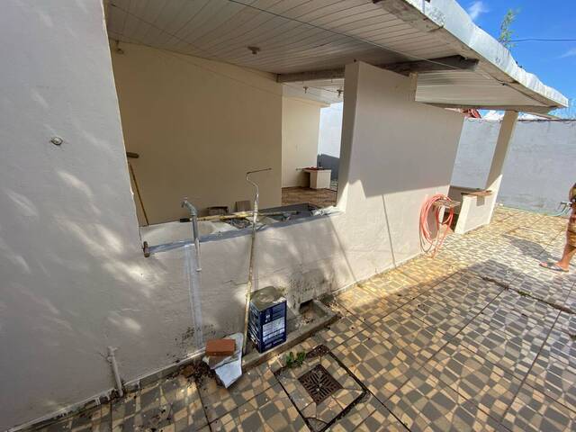 #EV0051 - Casa para Venda em Araguari - MG - 2