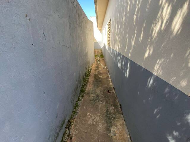 #EV0051 - Casa para Venda em Araguari - MG - 3