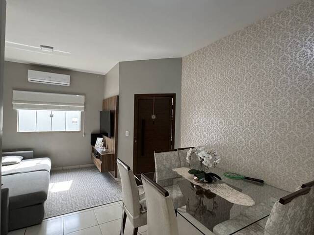 #EV0099 - Casa para Venda em Araguari - MG - 3