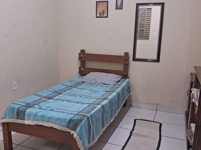 #EV0104 - Apartamento para Venda em Araguari - MG