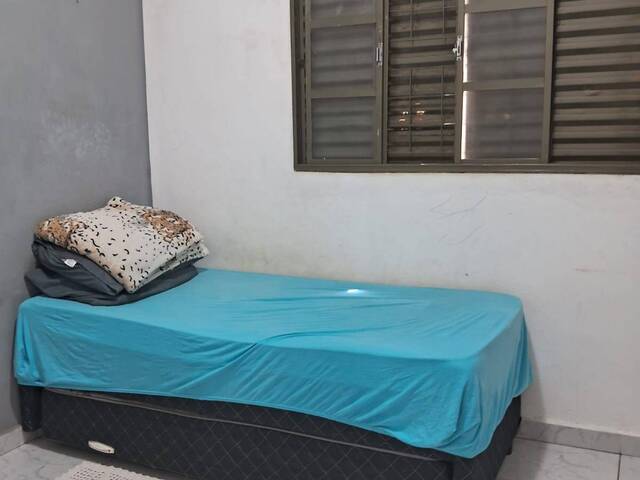 #EV0108 - Casa para Venda em Araguari - MG - 2