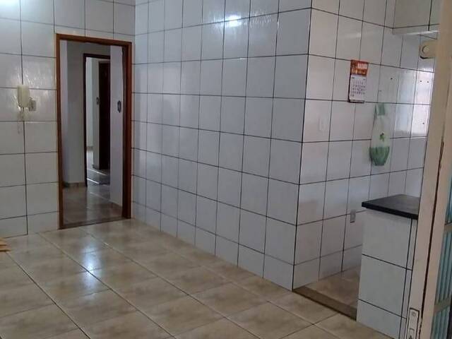 #EV0118 - Casa para Venda em Araguari - MG - 2