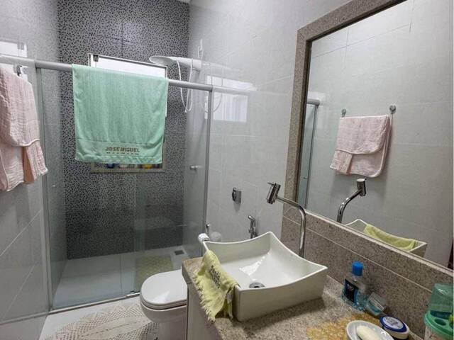 #EV0128 - Casa para Venda em Araguari - MG - 3