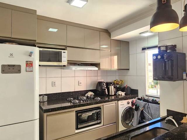 #EV0129 - Apartamento para Venda em Araguari - MG