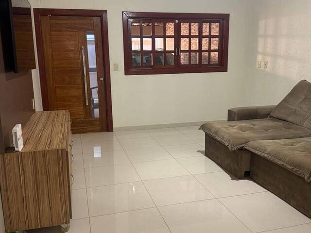 #EV0131 - Casa para Venda em Araguari - MG - 3