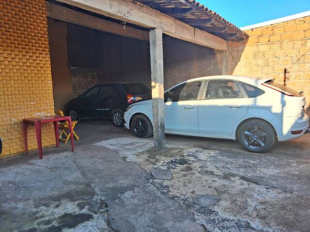 #EV0138 - Casa para Venda em Araguari - MG - 3