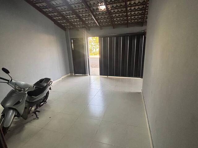 #EV0151 - Casa para Venda em Araguari - MG - 3