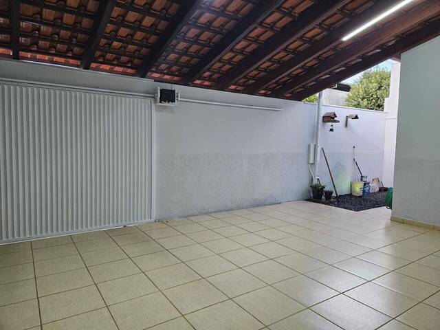 #EV0155 - Casa para Venda em Araguari - MG - 3