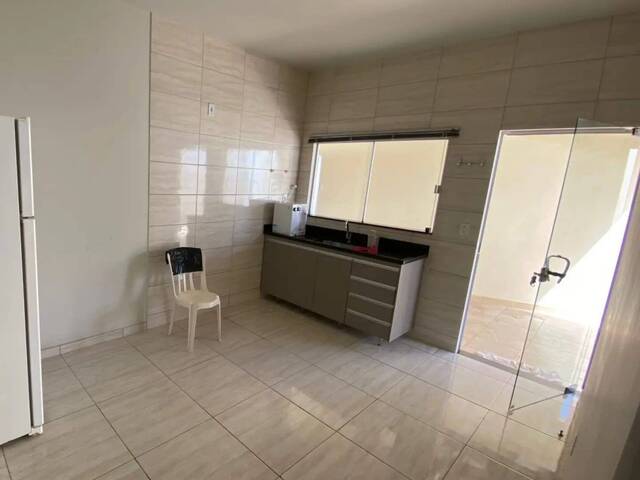 #EV0159 - Casa para Venda em Araguari - MG - 2