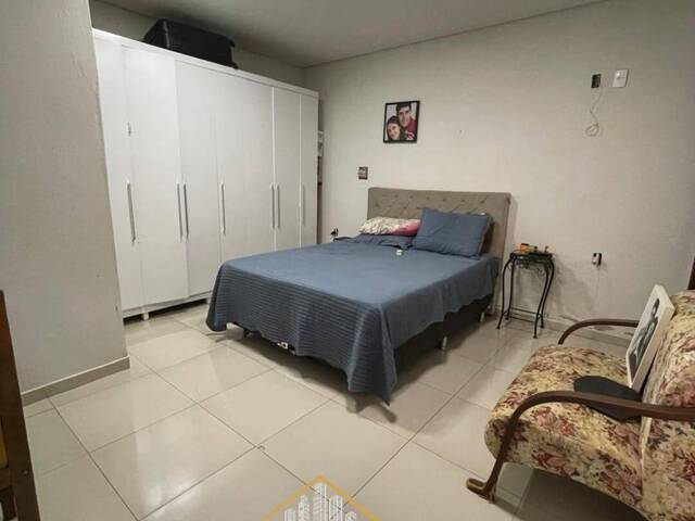 #EV0163 - Casa para Venda em Araguari - MG - 2
